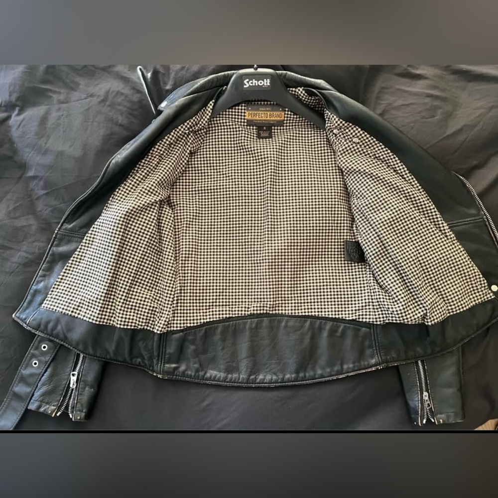 Schott NYC Women's Hand Vintaged
Cowhide Perfecto Jacket - Picture 7 of 7